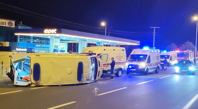 Nevşehir'de hasta taşıyan ambulans otomobille çarpıştı