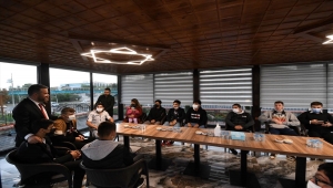 Pursaklar Belediye Başkanı Çetin, Endemik Vadi'de gençlerle buluştu