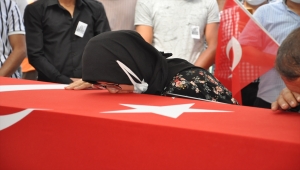 Şehit Piyade Sözleşmeli Er Ömer Faruk Erdem, Konya'da son yolculuğuna uğurlandı