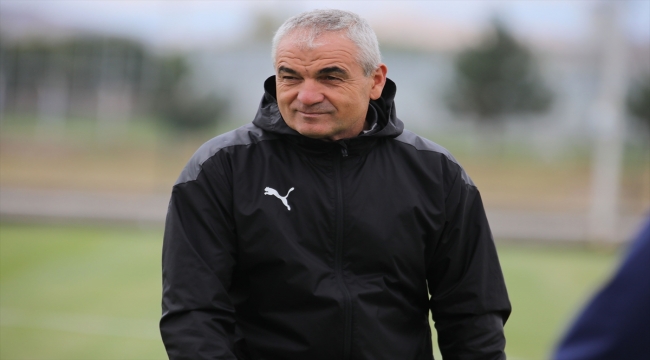 Sivasspor Teknik Direktörü Çalımbay'dan Gaziantep maçı öncesi taraftara çağrı: