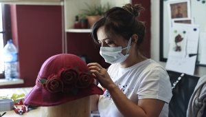 "Tiyatro fabrikası"nda yeni sezon için kostüm ve dekor mesaisi