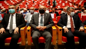 Yılın Ahisi seçilen Özhamurkar'a kaftan giydirildi