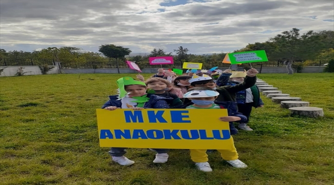 Anaokulu öğrencileri hayvan barınağını ziyaret etti