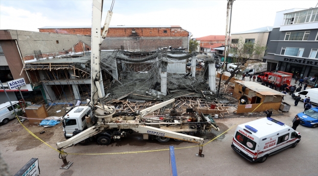 Ankara'da inşaat kirişlerinin çökmesi sonucu 3 işçi yaralandı