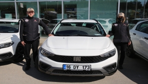 Birmot'tan Bursa İl Emniyet Müdürlüğü'ne 12 otomobillik teslimat