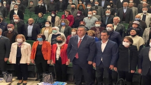 CHP Genel Sekreteri Böke, Niğde'de "Dünden Bugüne Kadın ve Ekonomi" konferansına katıldı