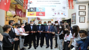 Çubuk'taki Dumlupınar İlkokulunda TÜBİTAK destekli bilim fuarı düzenlendi