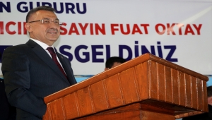 Cumhurbaşkanı Yardımcısı Oktay, Lavanta Adası'nda hasada katıldı: