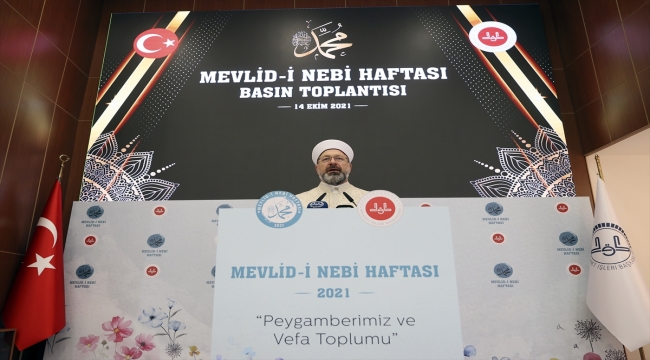 Diyanet İşleri Başkanı Erbaş, Mevlid-i Nebi Haftası tanıtım toplantısında konuştu: