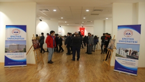 Erciyes Üniversitesinde "Unutulmayan Meslekler Fotoğraf Sergisi" açıldı