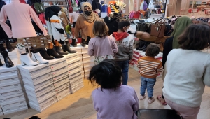 Hayatı Paylaşanlar Derneği ihtiyaç sahibi çocukların yüzünü güldürüyor