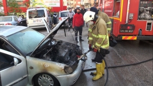 Kırıkkale'de seyir halindeki otomobilde çıkan yangın hasara neden oldu