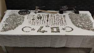 Kırşehir'de 3 bin 103 parça tarihi eser ele geçirildi