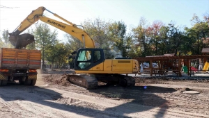 Kızılırmak kıyısındaki Kırıkkale millet bahçesi inşaatı devam ediyor