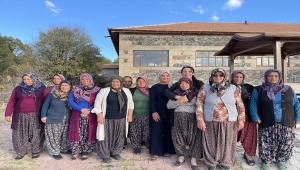 Köylü kadınların el emeği Özlem muhtar ile ihracata dönüştü