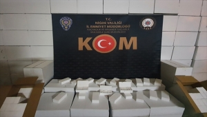 Niğde'de tırda 2 milyon 300 bin makaron ele geçirildi