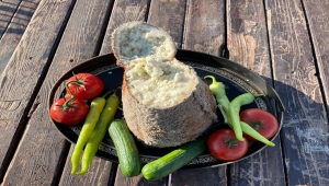 "Türk rokforu" olarak dünya çapında ünlenen Karaman'ın Divle peyniri sofralarda