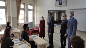 Ulaş'ta "Köprü Projesi" kapsamında öğrencilere eğitim materyalleri dağıtıldı