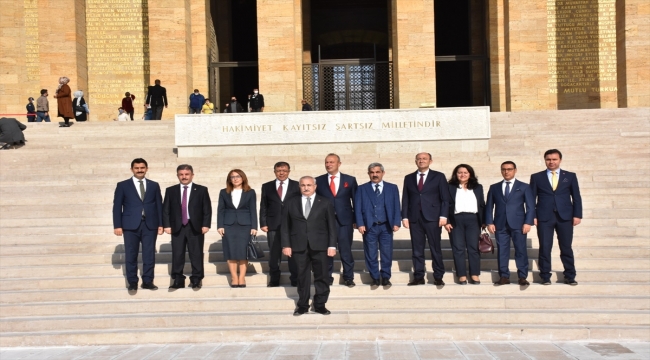 Yargıda Birlik Derneğinin yeni yönetimi Anıtkabir'i ve Adalet Bakanı Gül'ü ziyaret etti