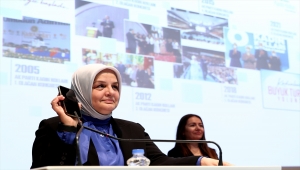 AK Parti'de "Kuruluştan Bugüne İl Kadın Kolları Başkanları Vefa Programı" düzenlendi