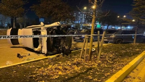 Aksaray'da 6 otomobilin karıştığı zincirleme trafik kazasında 8 kişi yaralandı