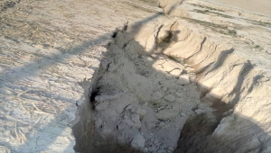 Aksaray'da yüzey yarıkları oluştu