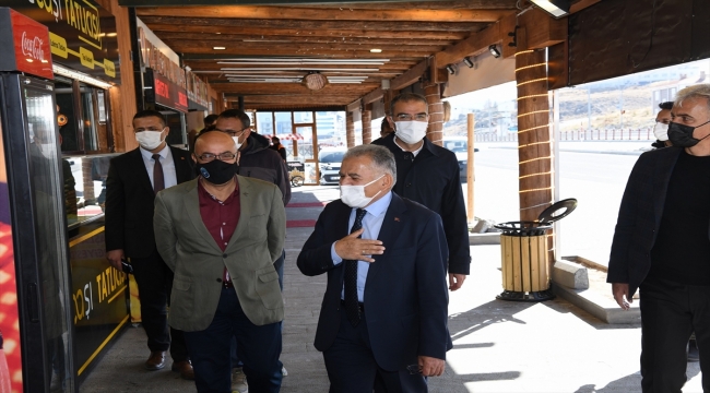 Başkan Büyükkılıç, Erciyes Kayak Merkezi'nde incelemelerde bulundu
