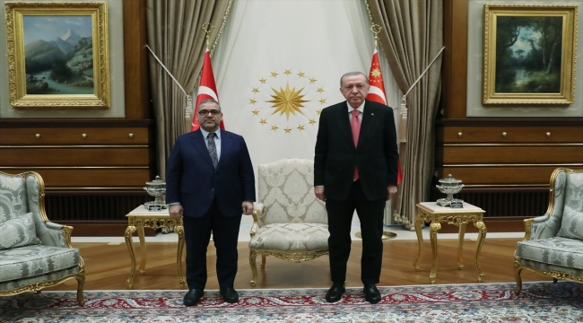 Cumhurbaşkanı Erdoğan, Libya Yüksek Devlet Konseyi Başkanı Meşri ile bir araya geldi