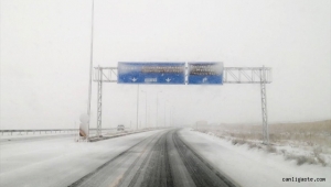 Erciyes kar yağışıyla beyaza büründü