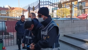 Eskişehir'de 12 iş yerinden hırsızlık yaptığı iddia edilen zanlı yakalandı