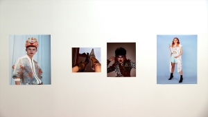 Farklı disiplinlerin iç içe geçtiği sergi, çağdaş sanatı kültürle "yüzleştiriyor" 