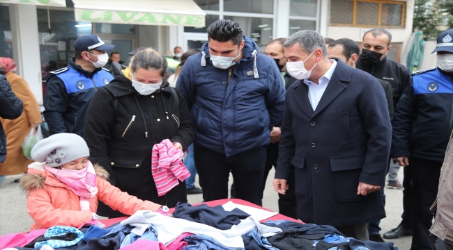 Gölbaşı Belediye Başkan Şimşek'ten pazar esnafına ziyaret