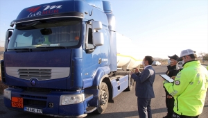 İncesu Kaymakamı Göçer "Bi Hareketine Bakar Hayat" kampanyasını sürücülere tanıttı