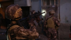 Kayseri'de eş zamanlı DEAŞ operasyonu: 17 gözaltı