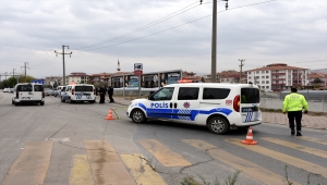 Kırıkkale'de manevra yapan tırın dorsesinin çarptığı yaya öldü