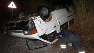 Konya'da devrilen minibüsteki 2 kişi yaralandı