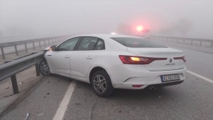 Konya'da otomobil ile tır çarpıştı 1 kişi yaralandı