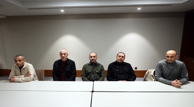 Libya'da yaklaşık 2 yıl alıkonulduktan sonra Türkiye'ye getirilen Türkler, AA'ya konuştu