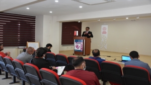 "Liderden Takıma, Takımdan Okula Projesi" kapsamında okul yöneticilerine eğitimler verildi