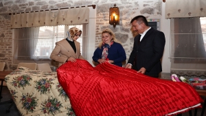 Muğlalı Bircan Büküm'ün yangında kaybettiği çeyizi Ankara'da yeniden hazırlandı