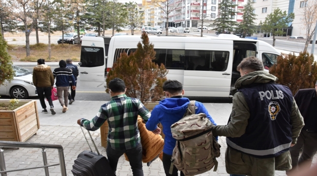 Nevşehir'de Afgan uyruklu 4 kişi sınır dışı edilecek