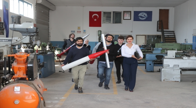 Türk takımı, roket yarışmasında dünya ikincisi olmanın gururunu yaşıyor