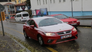 Yozgat'a mevsimin ilk karı yağdı