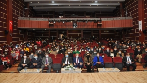 Akşehir'de "Akşehir Okuyor Geleceğini Dokuyor" Projesi başladı