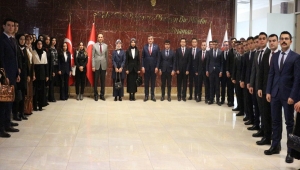 Cumhuriyet Başsavcısı Akın, stajyer hakim ve savcılar ile bir araya geldi 