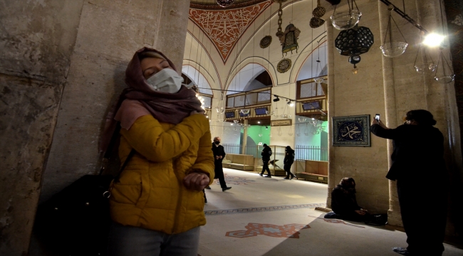 Dünyanın dört bir yanından insanlar "Mevlana kentinde" buluşuyor