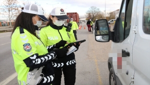 Eskişehir-Bursa kara yolunda zorunlu kış lastiği denetimi yapıldı