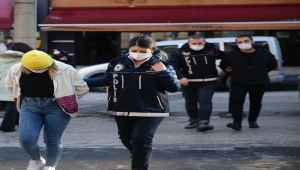 Eskişehir'de uyuşturucu operasyonlarında yakalanan 5 şüpheli tutuklandı