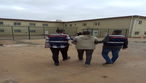 Firari FETÖ'cü Etimesgut'ta jandarma ekiplerince gözaltına alındı