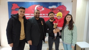 Kahramankazan'da gaziler AA'nın "Yılın Fotoğrafları" oylamasına katıldı